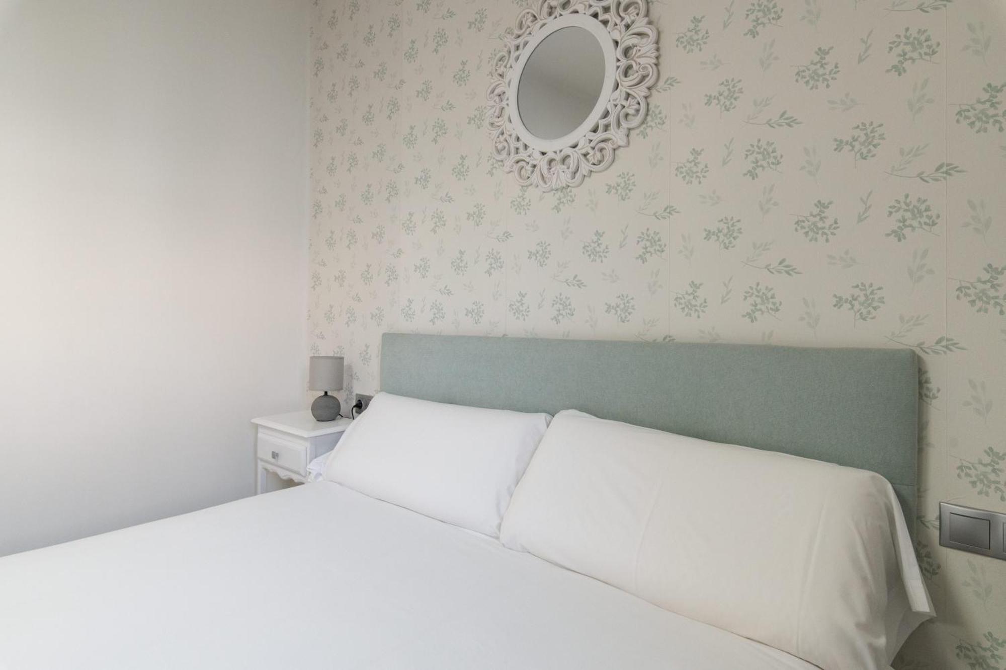 Triana Habitame Inmobiliaria Sevilha
